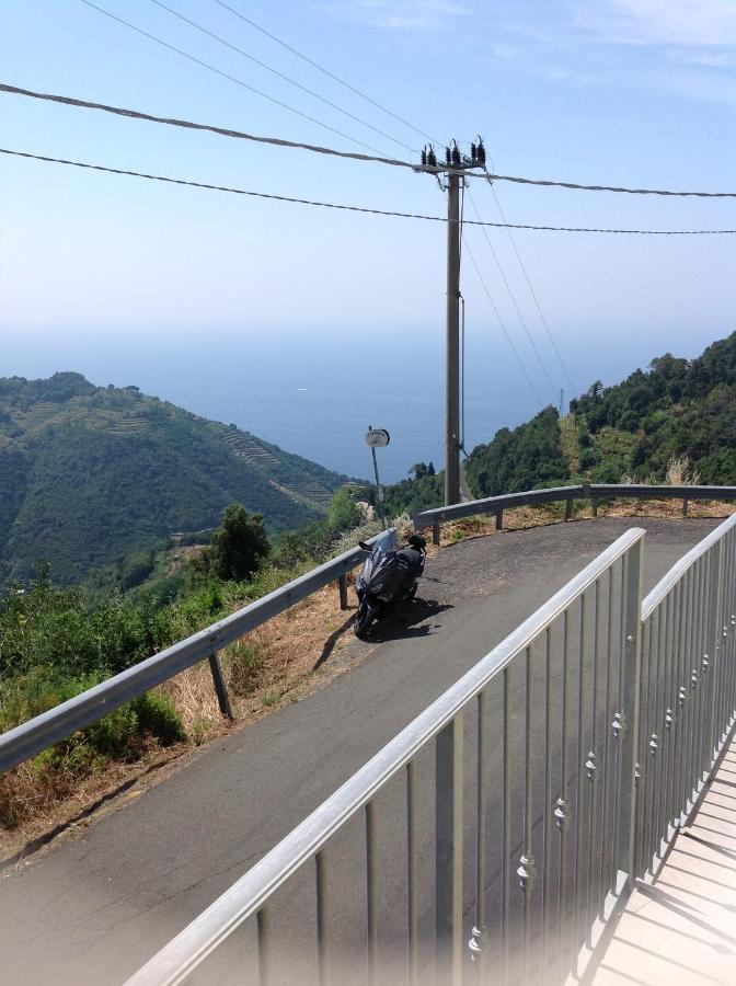 Affittacamereirosmarini Vernazza Buitenkant foto