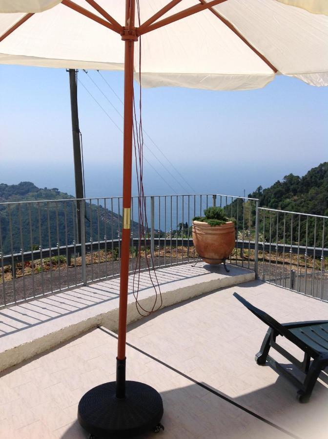 Affittacamereirosmarini Vernazza Buitenkant foto