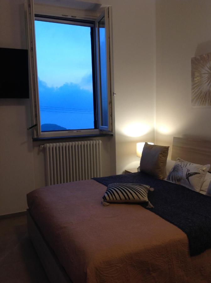 Affittacamereirosmarini Vernazza Buitenkant foto